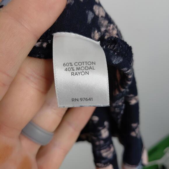 J Jill Top Womens 4X Floral Stretch Casual Weekend Elastic Neck Navy Pink - Picture 7 of 9